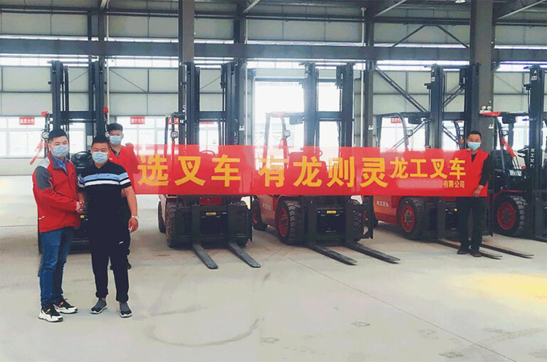 Product Delivery|Lonking Forklifts Delivered in Batches to E-Commerce Storage Center